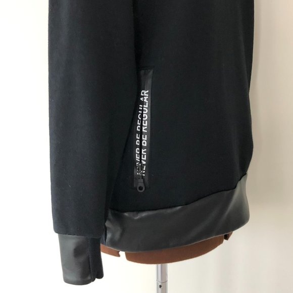 Izzue Black Sweatshirt - Picture 6 of 9